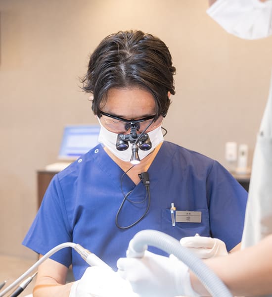 院長の堤一輝（つつみ　いっき）